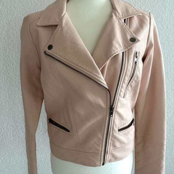 Glassons Pink Faux Leather Jacket - Picture 3 of 11
